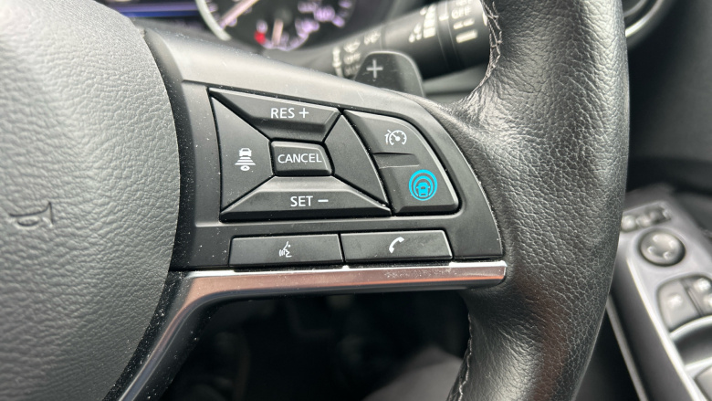 Nissan Juke 1.0 DiG-T 114 Tekna 5dr DCT Petrol Hatchback